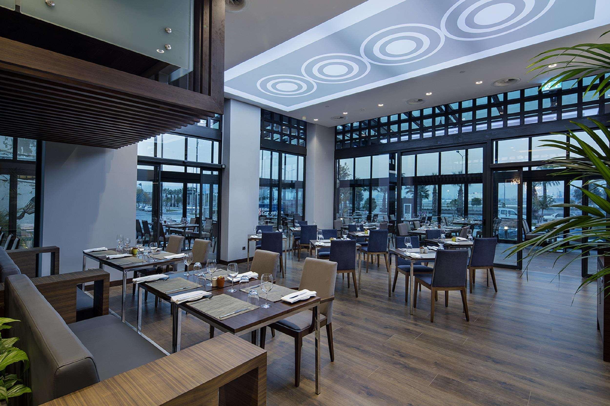 Hotel Hilton Garden Bayrakli
