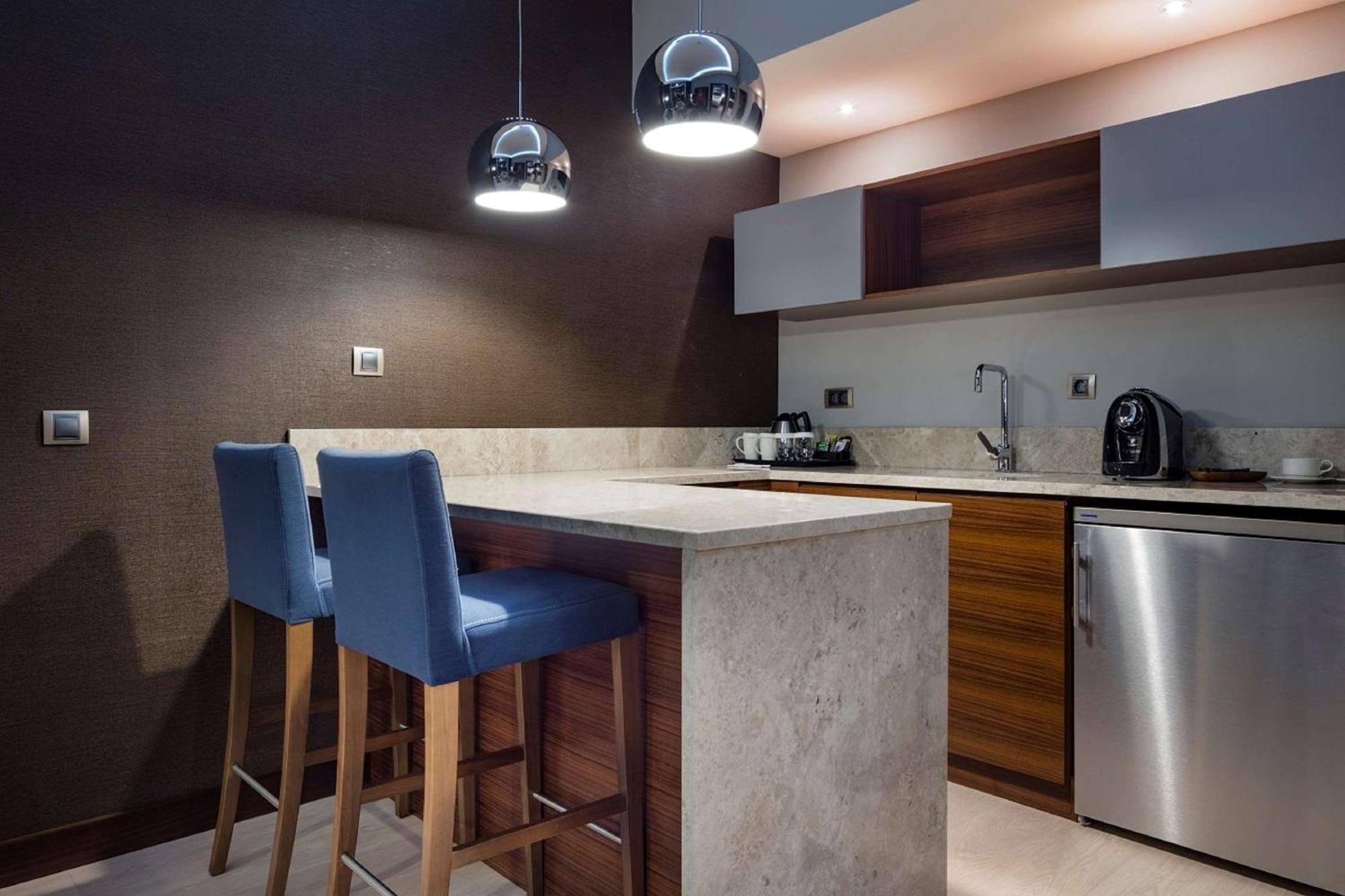 Hilton Garden Bayrakli Otel İzmir