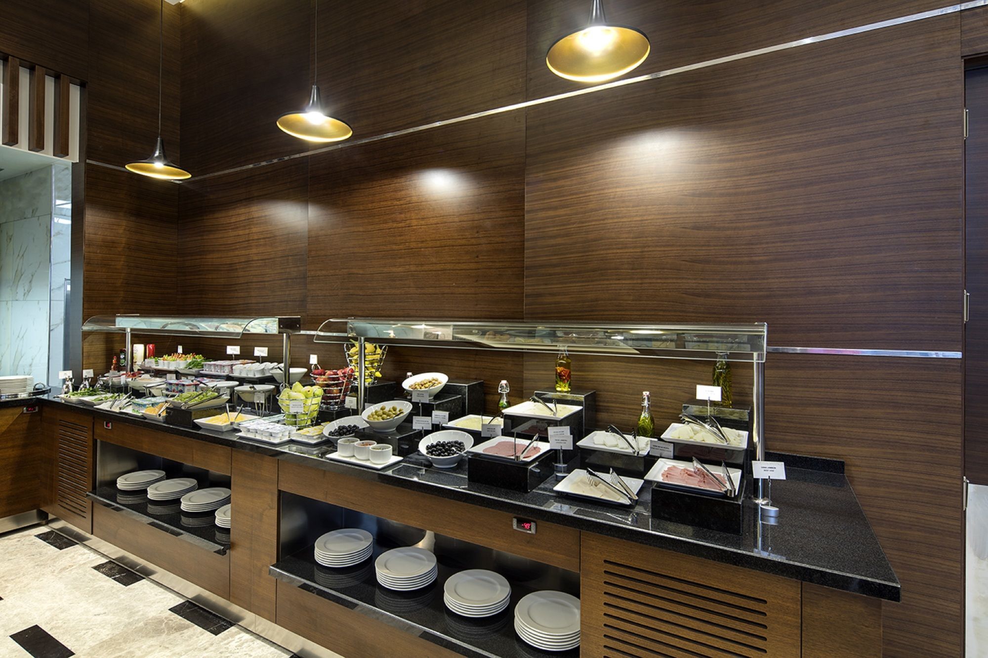 Hilton Garden Bayrakli Hotel İzmir